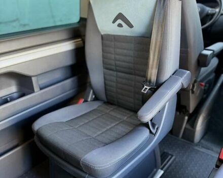 Черный Фольксваген Мультиван, объемом двигателя 1.97 л и пробегом 187 тыс. км за 18500 $, фото 34 на Automoto.ua