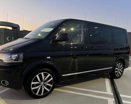 Черный Фольксваген Мультиван, объемом двигателя 2 л и пробегом 122 тыс. км за 8600 $, фото 2 на Automoto.ua