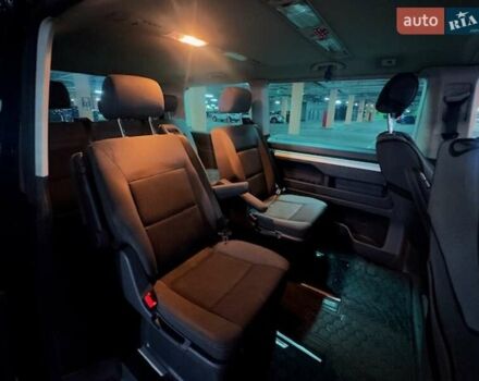 Черный Фольксваген Мультиван, объемом двигателя 1.97 л и пробегом 300 тыс. км за 20950 $, фото 9 на Automoto.ua