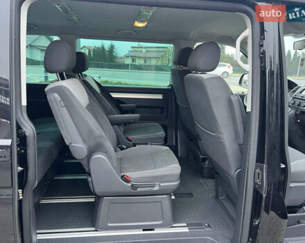 Черный Фольксваген Мультиван, объемом двигателя 1.98 л и пробегом 209 тыс. км за 16800 $, фото 9 на Automoto.ua