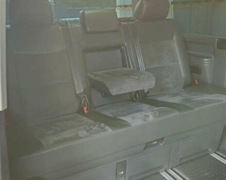 Черный Фольксваген Мультиван, объемом двигателя 2 л и пробегом 149 тыс. км за 30000 $, фото 3 на Automoto.ua