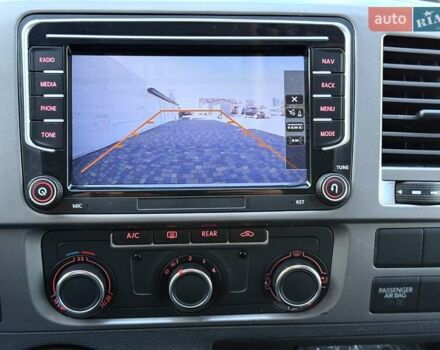 Черный Фольксваген Мультиван, объемом двигателя 1.97 л и пробегом 187 тыс. км за 18500 $, фото 31 на Automoto.ua