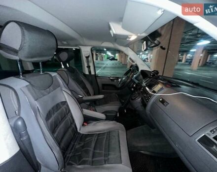 Черный Фольксваген Мультиван, объемом двигателя 1.97 л и пробегом 300 тыс. км за 20950 $, фото 7 на Automoto.ua