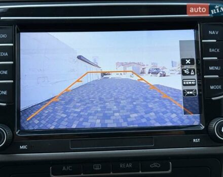 Черный Фольксваген Мультиван, объемом двигателя 1.97 л и пробегом 187 тыс. км за 18500 $, фото 26 на Automoto.ua