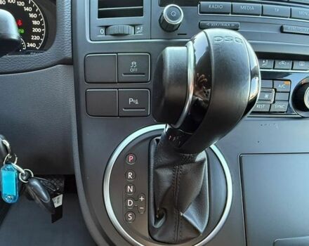 Чорний Фольксваген Мультиван, об'ємом двигуна 2 л та пробігом 117 тис. км за 9400 $, фото 18 на Automoto.ua