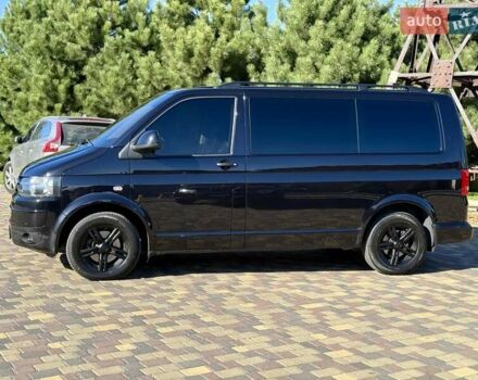 Черный Фольксваген Мультиван, объемом двигателя 1.97 л и пробегом 187 тыс. км за 18500 $, фото 1 на Automoto.ua