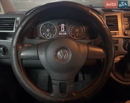Черный Фольксваген Мультиван, объемом двигателя 1.97 л и пробегом 300 тыс. км за 20950 $, фото 15 на Automoto.ua