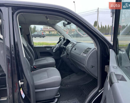 Черный Фольксваген Мультиван, объемом двигателя 1.98 л и пробегом 209 тыс. км за 16800 $, фото 13 на Automoto.ua