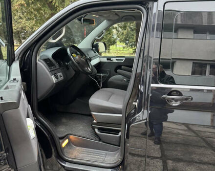 Чорний Фольксваген Мультиван, об'ємом двигуна 1.98 л та пробігом 191 тис. км за 25500 $, фото 11 на Automoto.ua