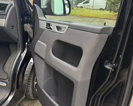 Чорний Фольксваген Мультиван, об'ємом двигуна 1.98 л та пробігом 191 тис. км за 25500 $, фото 18 на Automoto.ua