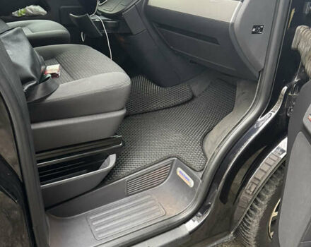 Чорний Фольксваген Мультиван, об'ємом двигуна 1.98 л та пробігом 191 тис. км за 25500 $, фото 19 на Automoto.ua