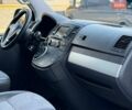 Черный Фольксваген Мультиван, объемом двигателя 2 л и пробегом 244 тыс. км за 23999 $, фото 44 на Automoto.ua