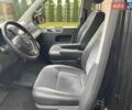 Черный Фольксваген Мультиван, объемом двигателя 2 л и пробегом 230 тыс. км за 26700 $, фото 24 на Automoto.ua