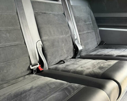 Чорний Фольксваген Мультиван, об'ємом двигуна 1.97 л та пробігом 196 тис. км за 38500 $, фото 33 на Automoto.ua