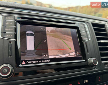 Чорний Фольксваген Мультиван, об'ємом двигуна 1.97 л та пробігом 196 тис. км за 38500 $, фото 42 на Automoto.ua