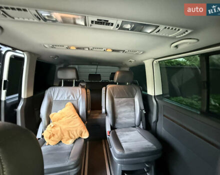 Черный Фольксваген Мультиван, объемом двигателя 2 л и пробегом 178 тыс. км за 29900 $, фото 29 на Automoto.ua