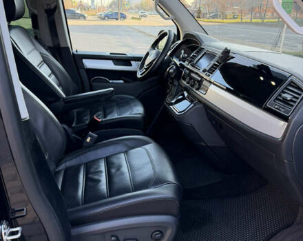 Черный Фольксваген Мультиван, объемом двигателя 1.97 л и пробегом 173 тыс. км за 40500 $, фото 45 на Automoto.ua