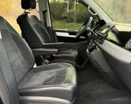 Чорний Фольксваген Мультиван, об'ємом двигуна 1.97 л та пробігом 196 тис. км за 38500 $, фото 34 на Automoto.ua