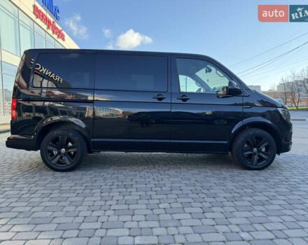 Черный Фольксваген Мультиван, объемом двигателя 1.97 л и пробегом 173 тыс. км за 40500 $, фото 4 на Automoto.ua