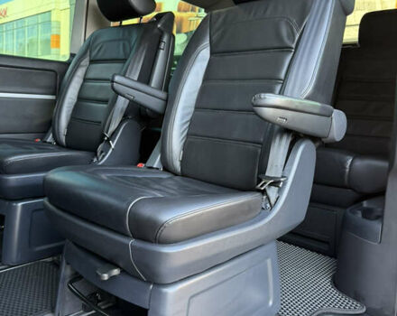 Черный Фольксваген Мультиван, объемом двигателя 1.97 л и пробегом 173 тыс. км за 40500 $, фото 34 на Automoto.ua