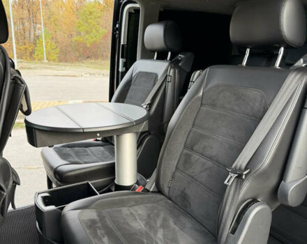 Чорний Фольксваген Мультиван, об'ємом двигуна 1.97 л та пробігом 196 тис. км за 38500 $, фото 24 на Automoto.ua