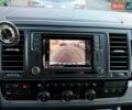 Черный Фольксваген Мультиван, объемом двигателя 2 л и пробегом 175 тыс. км за 42000 $, фото 26 на Automoto.ua