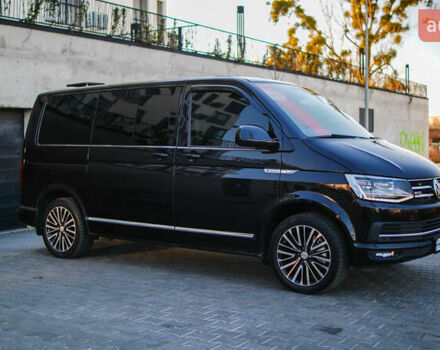 Чорний Фольксваген Мультиван, об'ємом двигуна 2 л та пробігом 265 тис. км за 45000 $, фото 9 на Automoto.ua