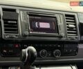Черный Фольксваген Мультиван, объемом двигателя 1.97 л и пробегом 140 тыс. км за 50000 $, фото 5 на Automoto.ua