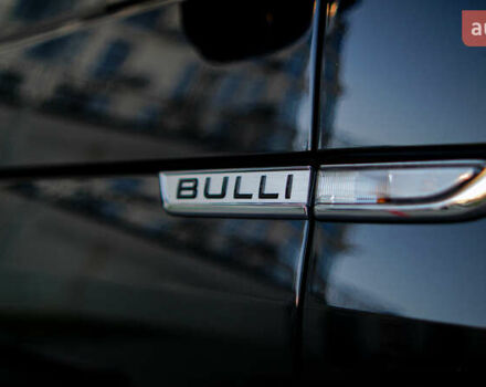 Чорний Фольксваген Мультиван, об'ємом двигуна 2 л та пробігом 265 тис. км за 45000 $, фото 8 на Automoto.ua