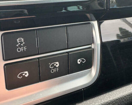 Черный Фольксваген Мультиван, объемом двигателя 1.97 л и пробегом 222 тыс. км за 37000 $, фото 7 на Automoto.ua