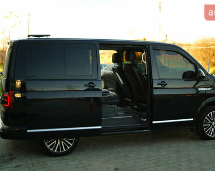 Чорний Фольксваген Мультиван, об'ємом двигуна 2 л та пробігом 265 тис. км за 45000 $, фото 10 на Automoto.ua