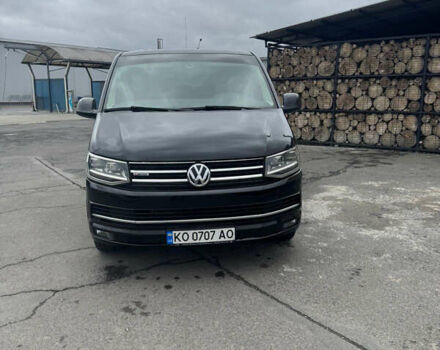 Черный Фольксваген Мультиван, объемом двигателя 1.97 л и пробегом 222 тыс. км за 37000 $, фото 4 на Automoto.ua