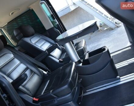 Чорний Фольксваген Мультиван, об'ємом двигуна 2 л та пробігом 216 тис. км за 41555 $, фото 60 на Automoto.ua