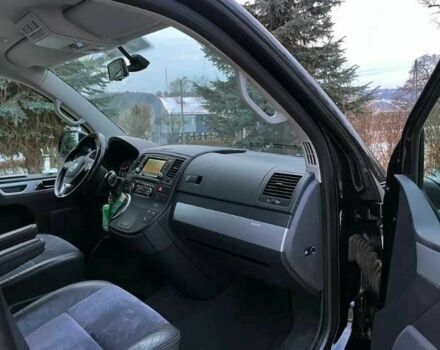 Черный Фольксваген Мультиван, объемом двигателя 2 л и пробегом 118 тыс. км за 22800 $, фото 9 на Automoto.ua