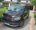 Черный Фольксваген Мультиван, объемом двигателя 1.97 л и пробегом 200 тыс. км за 37999 $, фото 3 на Automoto.ua