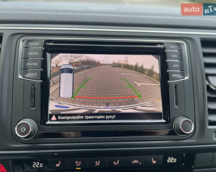 Черный Фольксваген Мультиван, объемом двигателя 2 л и пробегом 270 тыс. км за 31999 $, фото 39 на Automoto.ua