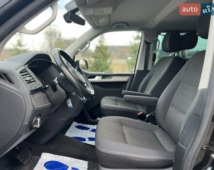 Черный Фольксваген Мультиван, объемом двигателя 2 л и пробегом 270 тыс. км за 31999 $, фото 28 на Automoto.ua