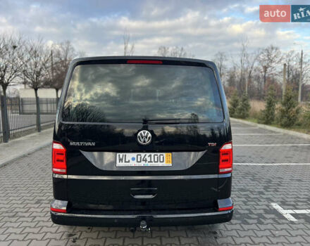 Черный Фольксваген Мультиван, объемом двигателя 2 л и пробегом 270 тыс. км за 31999 $, фото 5 на Automoto.ua