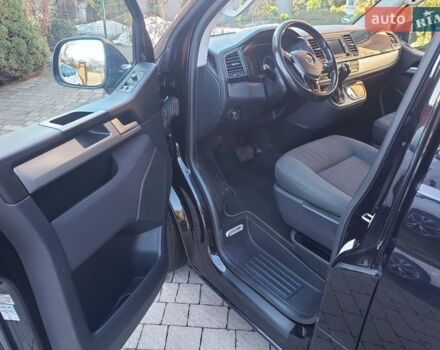 Черный Фольксваген Мультиван, объемом двигателя 2 л и пробегом 255 тыс. км за 34500 $, фото 52 на Automoto.ua