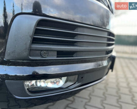Черный Фольксваген Мультиван, объемом двигателя 2 л и пробегом 270 тыс. км за 31999 $, фото 11 на Automoto.ua