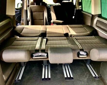 Черный Фольксваген Мультиван, объемом двигателя 2 л и пробегом 243 тыс. км за 24900 $, фото 5 на Automoto.ua