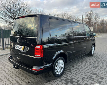 Черный Фольксваген Мультиван, объемом двигателя 2 л и пробегом 270 тыс. км за 31999 $, фото 2 на Automoto.ua