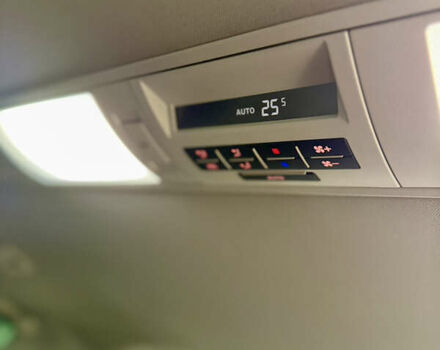 Чорний Фольксваген Мультиван, об'ємом двигуна 1.97 л та пробігом 299 тис. км за 38500 $, фото 11 на Automoto.ua