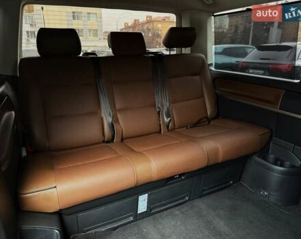 Черный Фольксваген Мультиван, объемом двигателя 1.97 л и пробегом 300 тыс. км за 32499 $, фото 28 на Automoto.ua