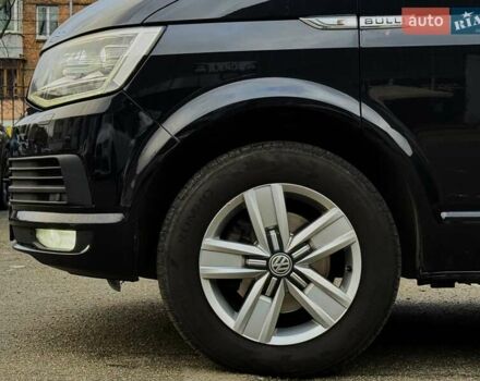 Черный Фольксваген Мультиван, объемом двигателя 1.97 л и пробегом 300 тыс. км за 32499 $, фото 13 на Automoto.ua