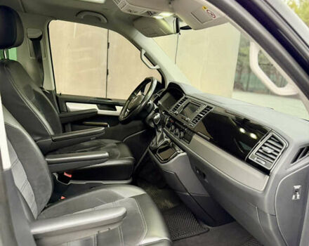 Чорний Фольксваген Мультиван, об'ємом двигуна 1.97 л та пробігом 299 тис. км за 38500 $, фото 9 на Automoto.ua