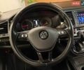 Черный Фольксваген Мультиван, объемом двигателя 2 л и пробегом 123 тыс. км за 50990 $, фото 24 на Automoto.ua