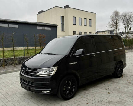 Чорний Фольксваген Мультиван, об'ємом двигуна 1.97 л та пробігом 299 тис. км за 38500 $, фото 2 на Automoto.ua