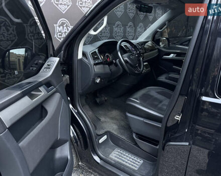 Фольксваген Мультиван 2018 у Києві на Automoto.ua Чорний Фольксваген Мультиван, об'ємом двигуна 2 л та пробігом 290 тис. км за 36000 $, фото 9 на Automoto.ua