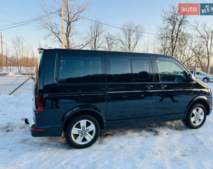 Чорний Фольксваген Мультиван, об'ємом двигуна 2 л та пробігом 105 тис. км за 38500 $, фото 2 на Automoto.ua